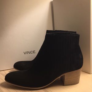 Vince / Haider / Black Suede / Size 7.5 M